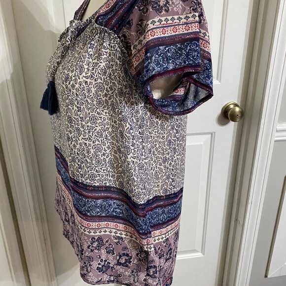 S Knox Rose BoHo Style Top with Front Tie and Tassels - Picture 3 of 7